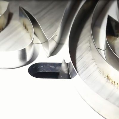 3D-стальные буквы краевой полировки Металлические знаки шлифовальные машины