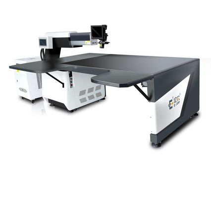 Многофункциональная сварочная машина E-500W с размером 2200*1700*1300 мм